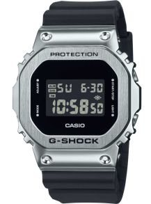 Metalen bezel G-SHOCK digitale horloge met omgekeerd display | GM-5600U-1ER