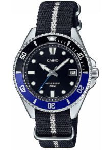 Casio Duro mini duikhorloge met aluminium bezel en NATO band | MDV-10C-1A2VEF