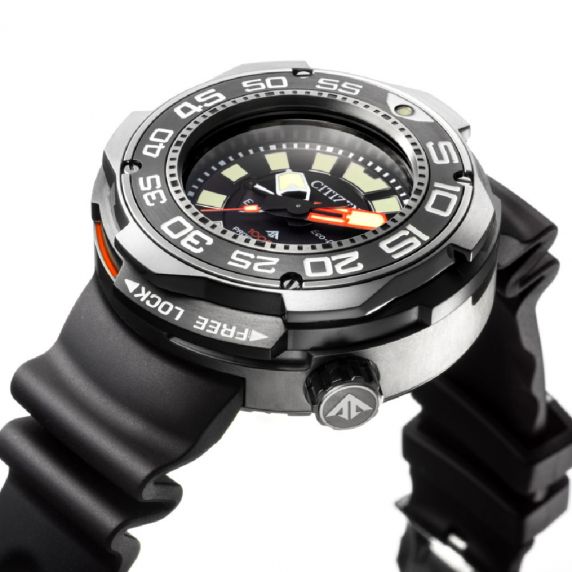 Citizen Promaster Professional Diver 1000 BN7020-09E