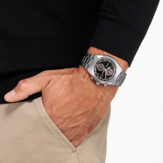 Citizen Eco-Drive chronograaf horloge in super titanium met zwarte wijzerplaat en 210 dagen gangreserve | CA7090-87E