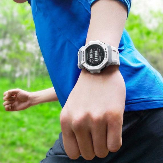 G-SHOCK G-Squad fitness tracking horloge wit digitaal sporthorloge | GBD-300-7ER