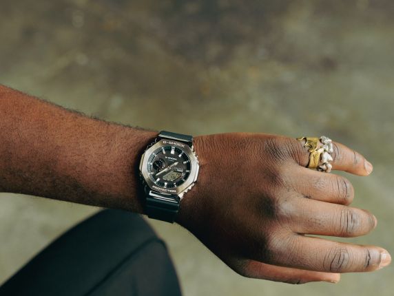 Verbonden solar G-SHOCK Metal Series horloge met octagonaal ontwerp | GBM-2100-1AER