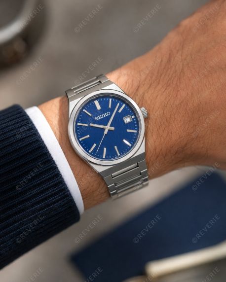 Seiko Mens Steel Blue Sapphire 39mm